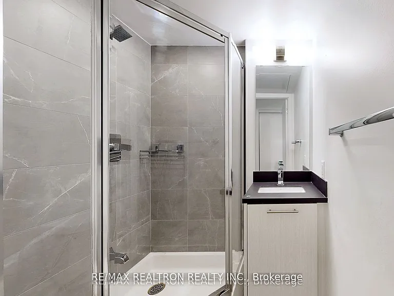 260 Finch Ave E #Townhouse 1 — Photo 27