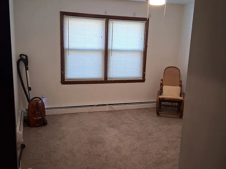 2176 Halsey St #1 — Photo 24