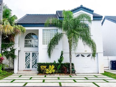 220 NE 211th St, Miami, FL, 33179