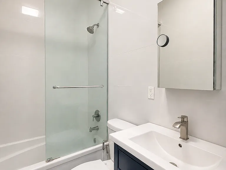 444 W 51st St #3F — Photo 8