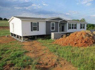 504 Conley Trl, Dandridge, TN 37725