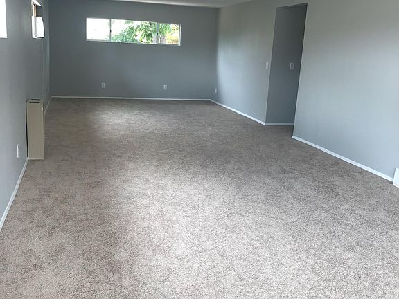 Large Living Room from Front Door entrance.