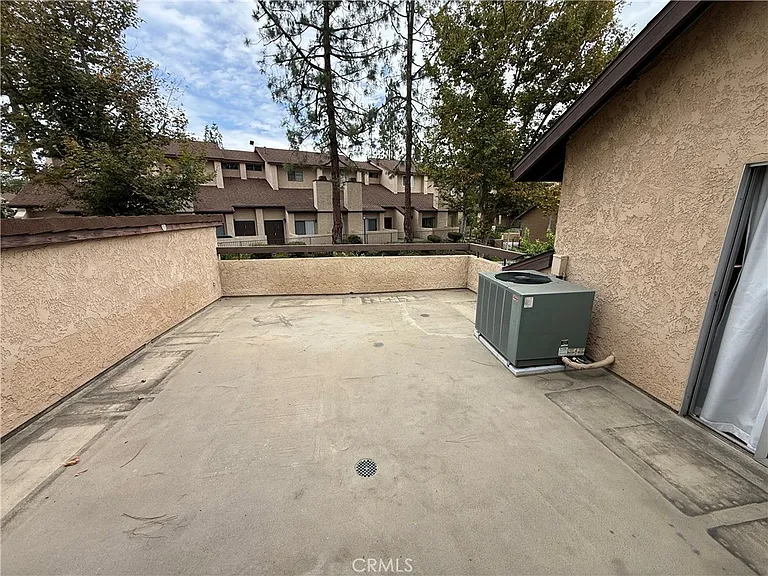 2226 Calle Leon — Photo 23