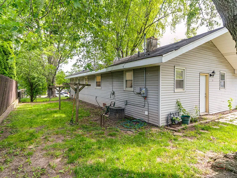200 S Beck Rd — Photo 24
