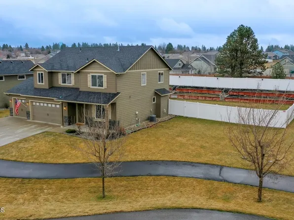 1212 W Jenicek Loop, Post Falls, ID 83854