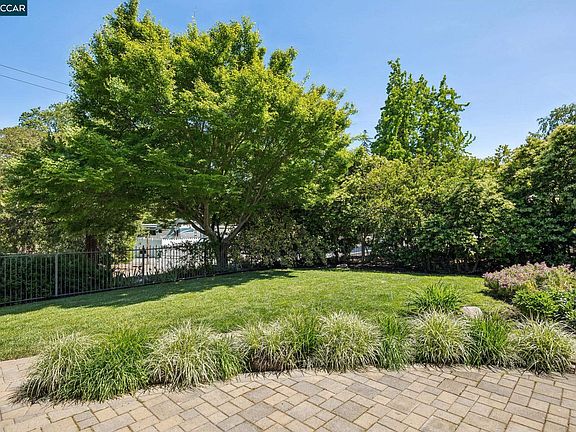 5th image of 2837 Litina Ct