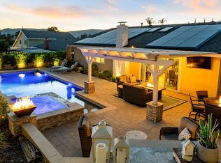 6560 Conifer St, Oak Park, CA 91377