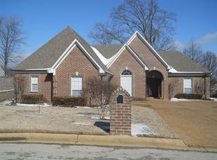 1542 Golden Oaks Loop N, Southaven, MS 38671