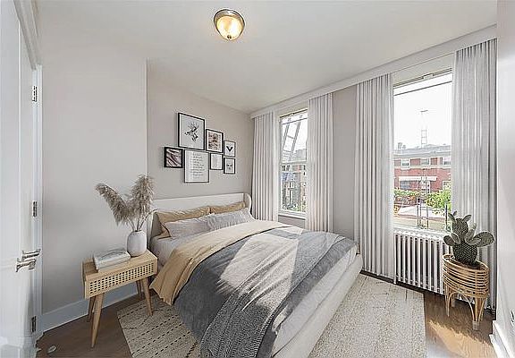 3rd image of 460 Harman St Floor 2