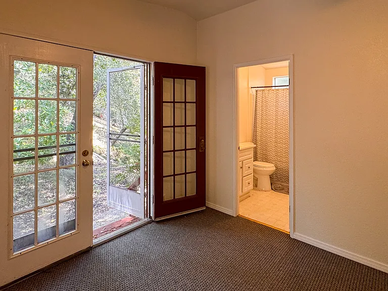 327 S Topanga Canyon Blvd #R — Photo 6