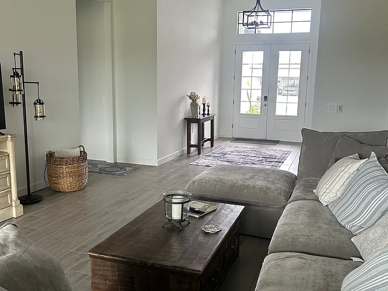 10782 Timber Creek Dr — Photo 3