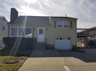 45 Batcheller Ave, Providence, RI 02904