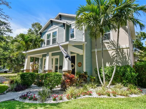 925 Monticello Blvd N, Saint Petersburg, FL 33703