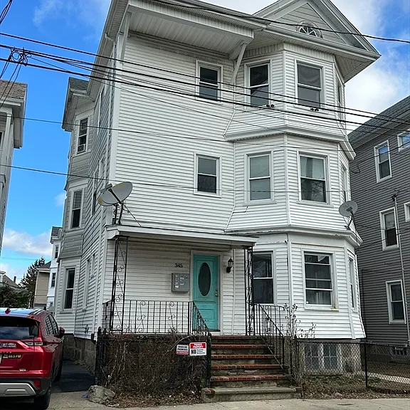 345 Earle St #2 — Photo 2