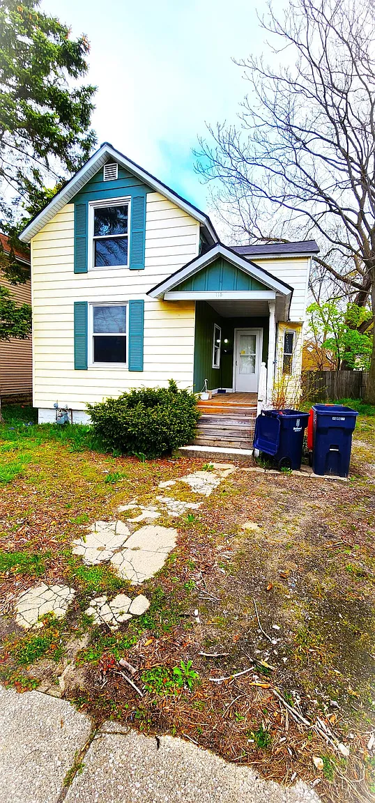 115 W 16th St photo 1