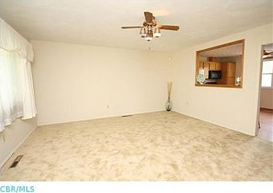 4th image of 3477 Bryant St