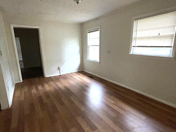 5th image of 1106 Sunnydale Dr