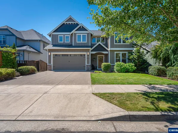 5102 E Longest Dr, Newberg, OR 97132