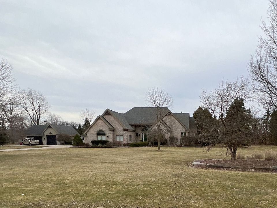 2nd image of 56769 McKenzi Ln
