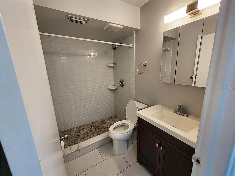5219 17th Ave S #5219 — Photo 8