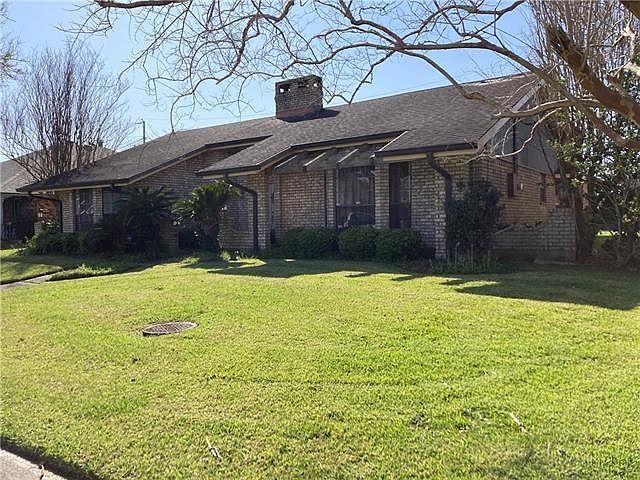 1st image of 1112 Olde Oaks Dr