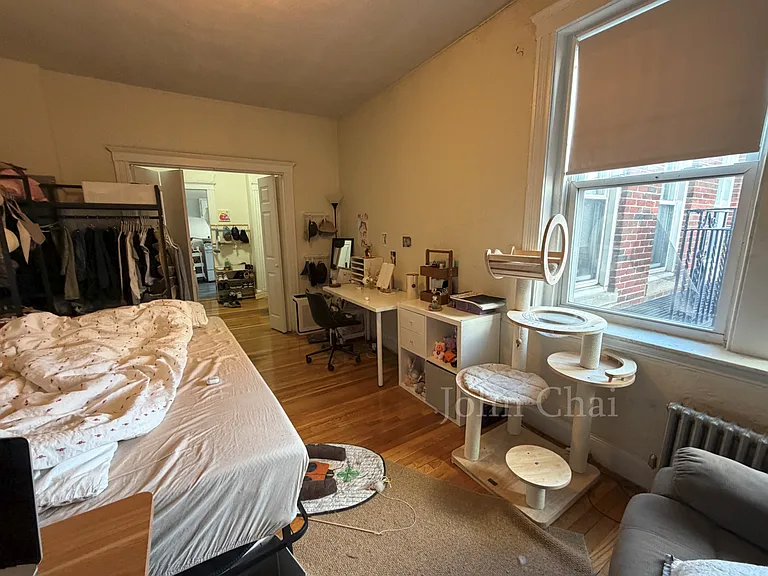 1800 Commonwealth Ave #35 — Photo 4