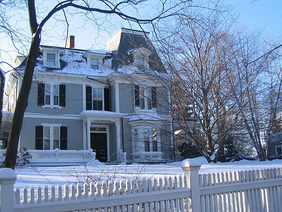 89 Appleton in winter.