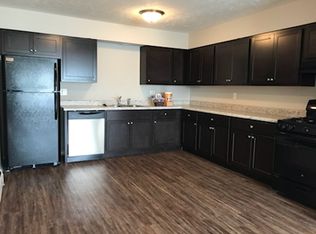 710 Arcadia Dr APT 11, Bloomington, IL 61704