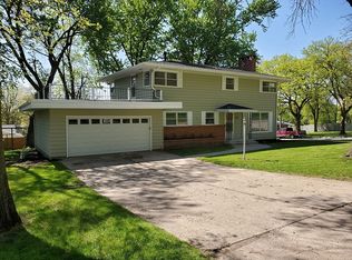 145 Boswell Ave, Crete, NE 68333