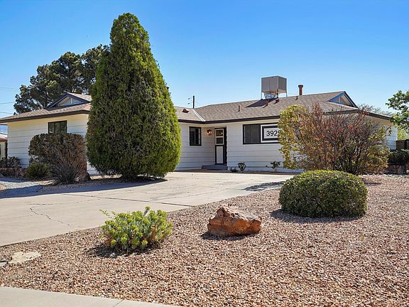 2nd image of 3929 Hermosa Dr NE