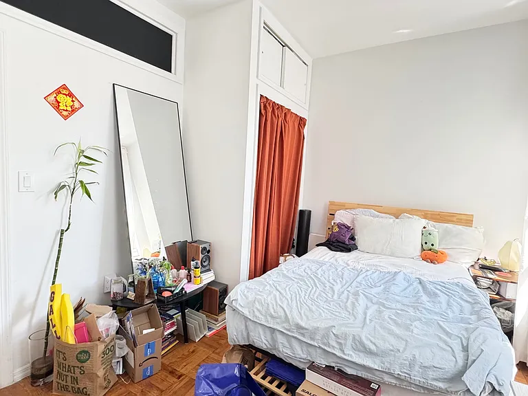 342 E 9th St #3C — Photo 8