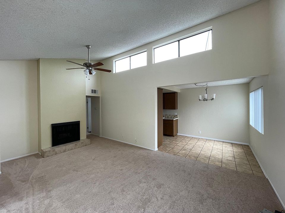 1st image of 760 Stanley Ave APT 3