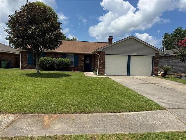 108 Ellwood Cir — Photo 1