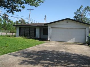 1701 Robin Ave, Orange, TX 77632