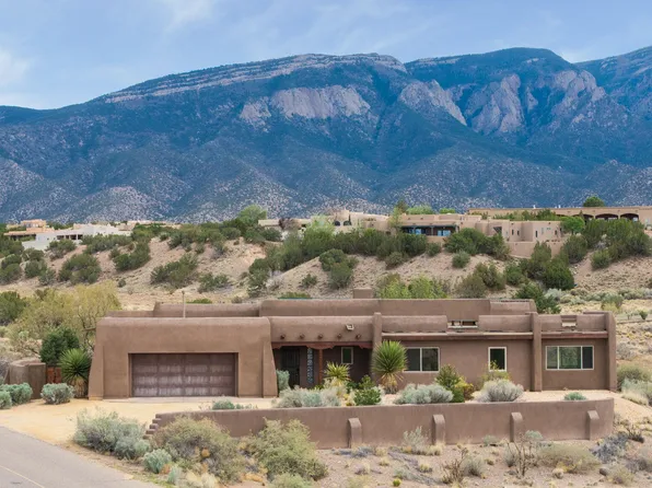 1 Petroglyph Trl, Placitas, NM 87043