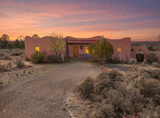 15 Calle Del Sol, Ranchos De Taos, NM 87557