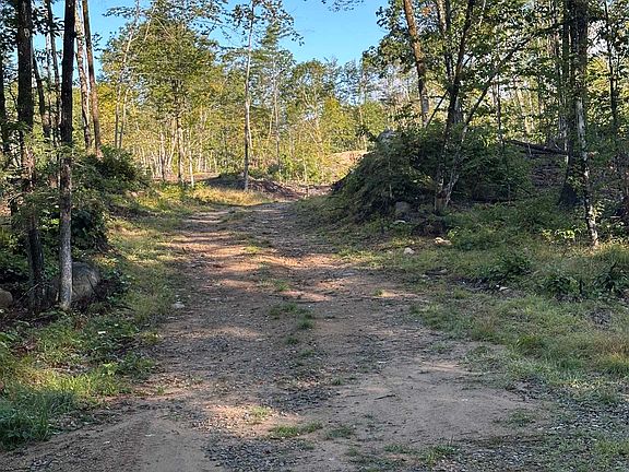 2nd image of 00 Valley Road