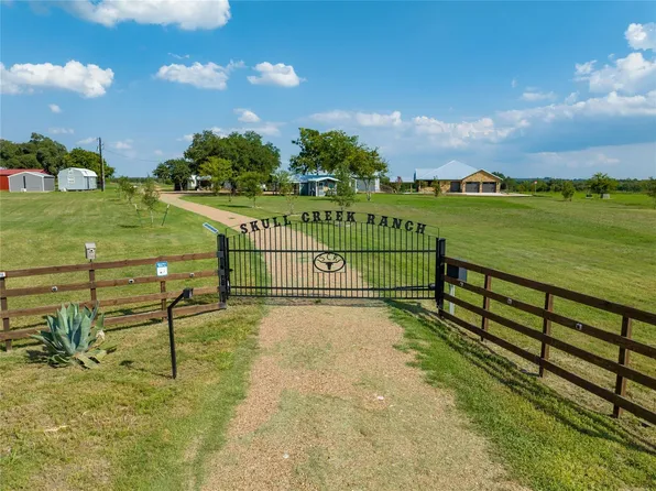 8518 Fm 2145, Nechanitz, TX 78946