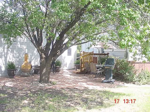 5th image of 441 N Lee St
