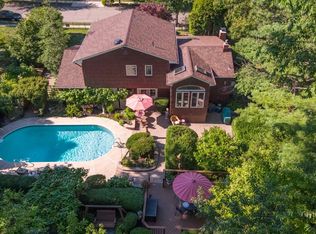 7 Crest Rd, East Brunswick, NJ 08816