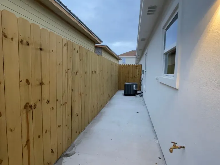 2 bedroom 2 bath outdoor sitting area