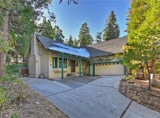 27143 Peninsula Dr, Lake Arrowhead, CA 92352