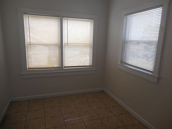 5th image of 3417 Leavell Ave