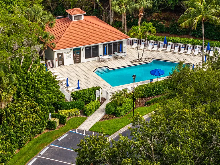 975 Tarpon Cove Dr #204 — Photo 70