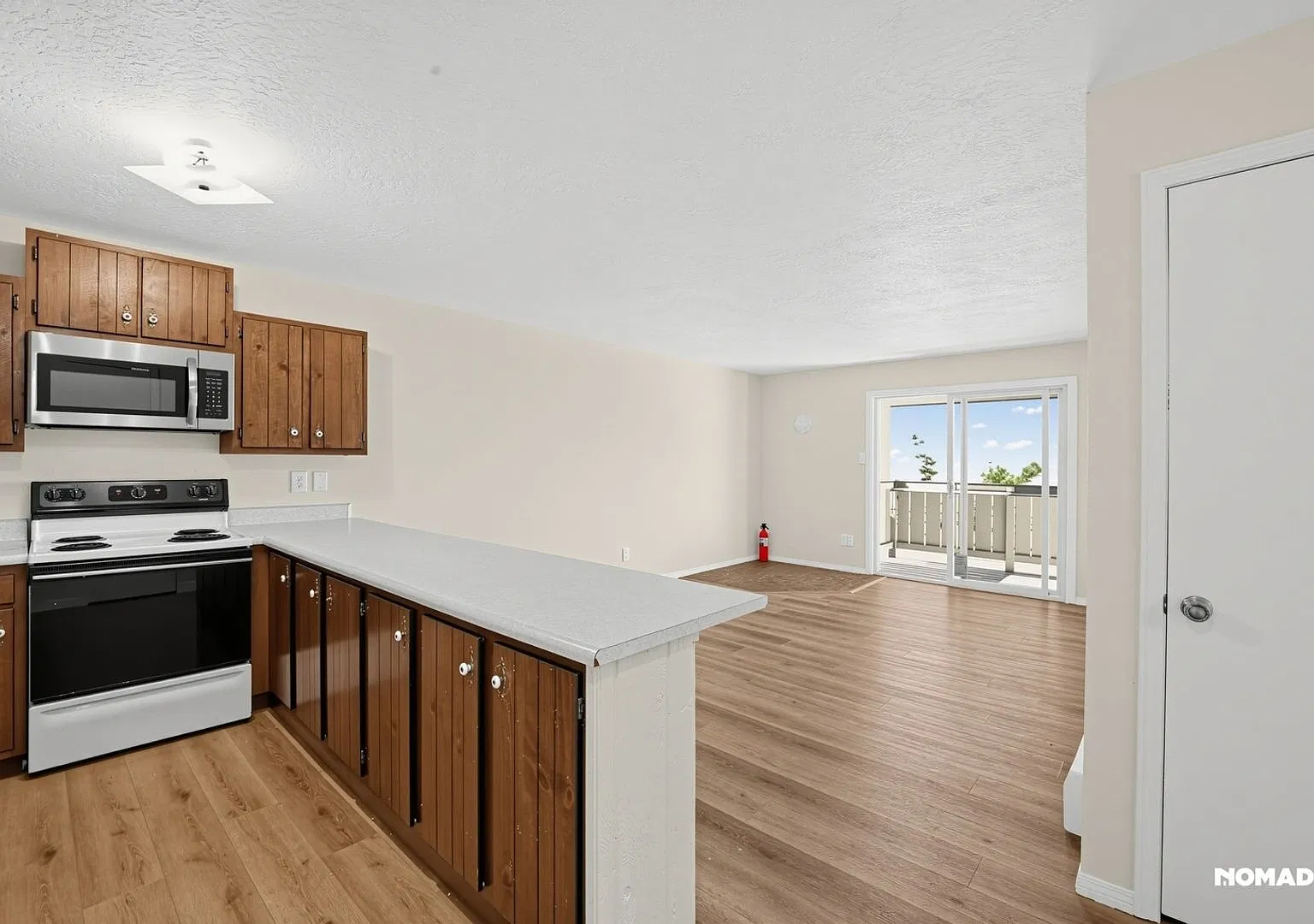 Charming 2BR Condo in Dillon — Photo 3