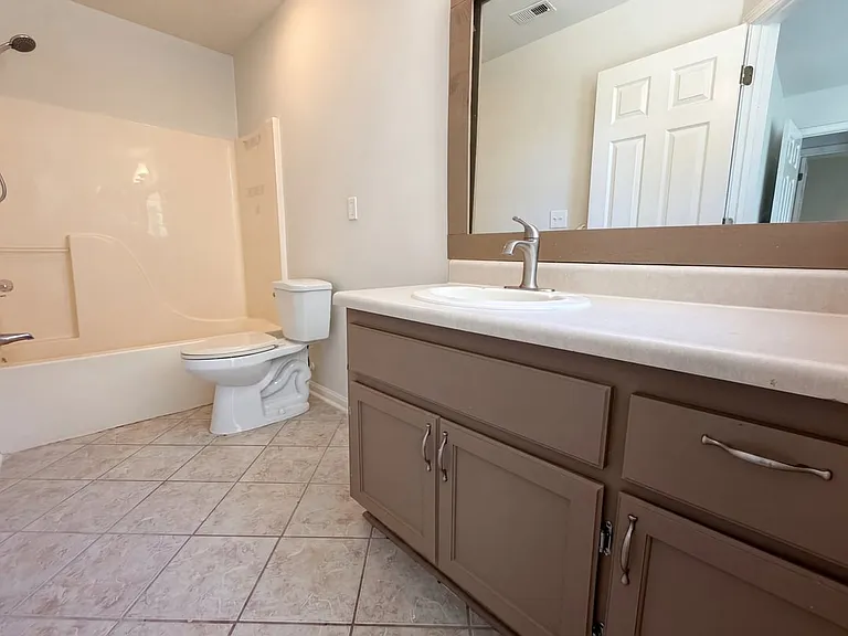 145 King Valley Rd — Photo 8
