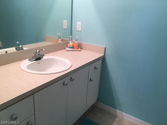 5th image of 4293 Bellasol Cir APT 2512