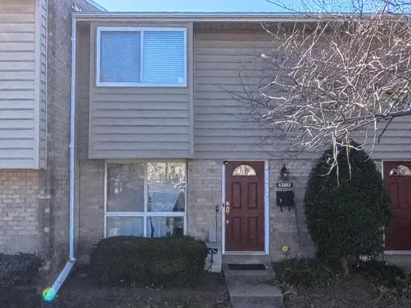 13203 Keach Pl, Herndon, VA 20170