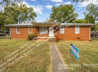 4910 Mastin Lake Rd NW, Huntsville, AL 35810