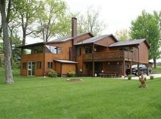 11150 Diehl Lake Dr, Berlin Center, OH 44401